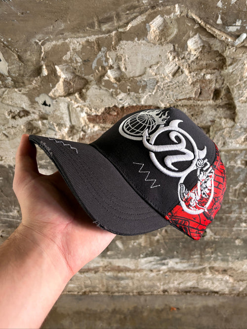 Zig Zag Cap